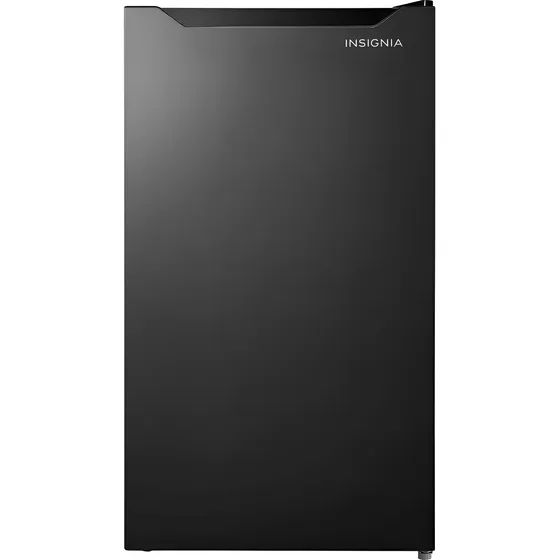 Refrigerador pequeño Pequeao Insignia 3.3 Cu Ft Puerta